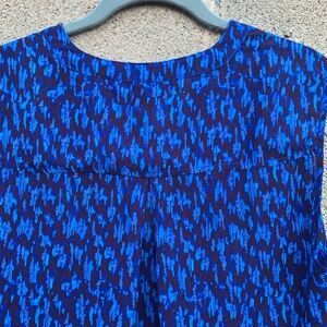 a.n.a Blue and Rust Patterned Sleeveless Blouse Lightweight Back Hem Longer